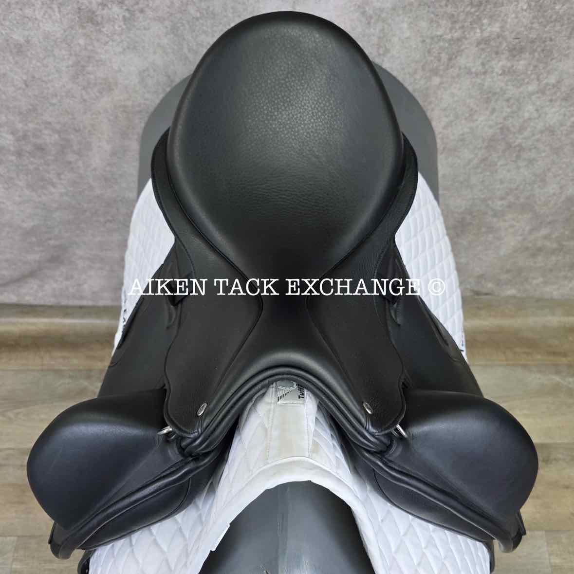 2023 Envy by Custom Saddlery Motion Monoflap Dressage Saddle, 17" Seat, Adjustable Tree, Wool Flocked Panels