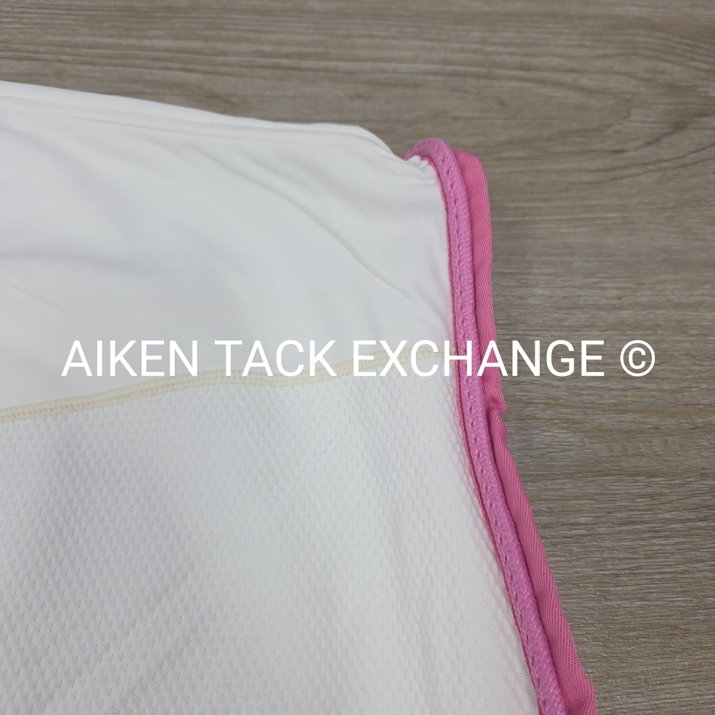 Fenwick Equestrian Pop Star Dress Sheet Sporty Cooler, 68"