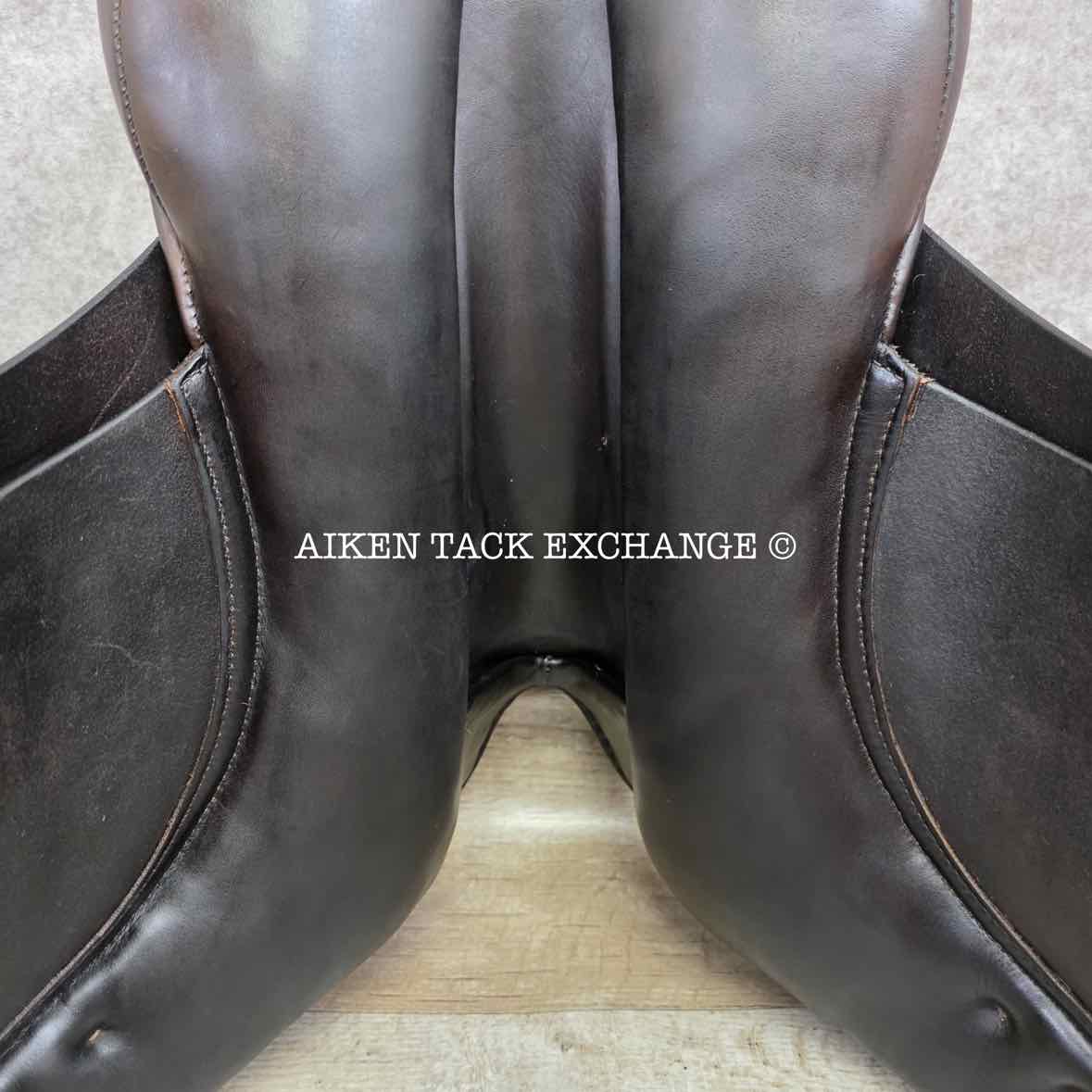 Stackhouse Dressage Saddle, 17" Seat, Medium Tree, Wool Flocked Panels