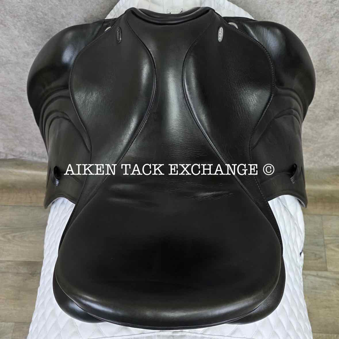 Marcel Toulouse Alissa Platinum Genesis Dressage Saddle, 17.5" Seat, Adjustable Tree, Wool Flocked Panels
