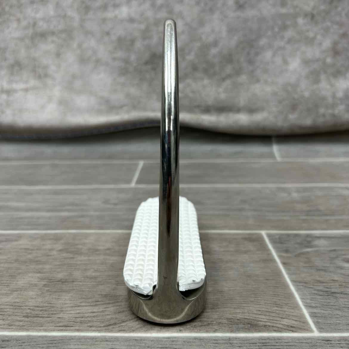 Fillis Stirrup Irons 4.5"