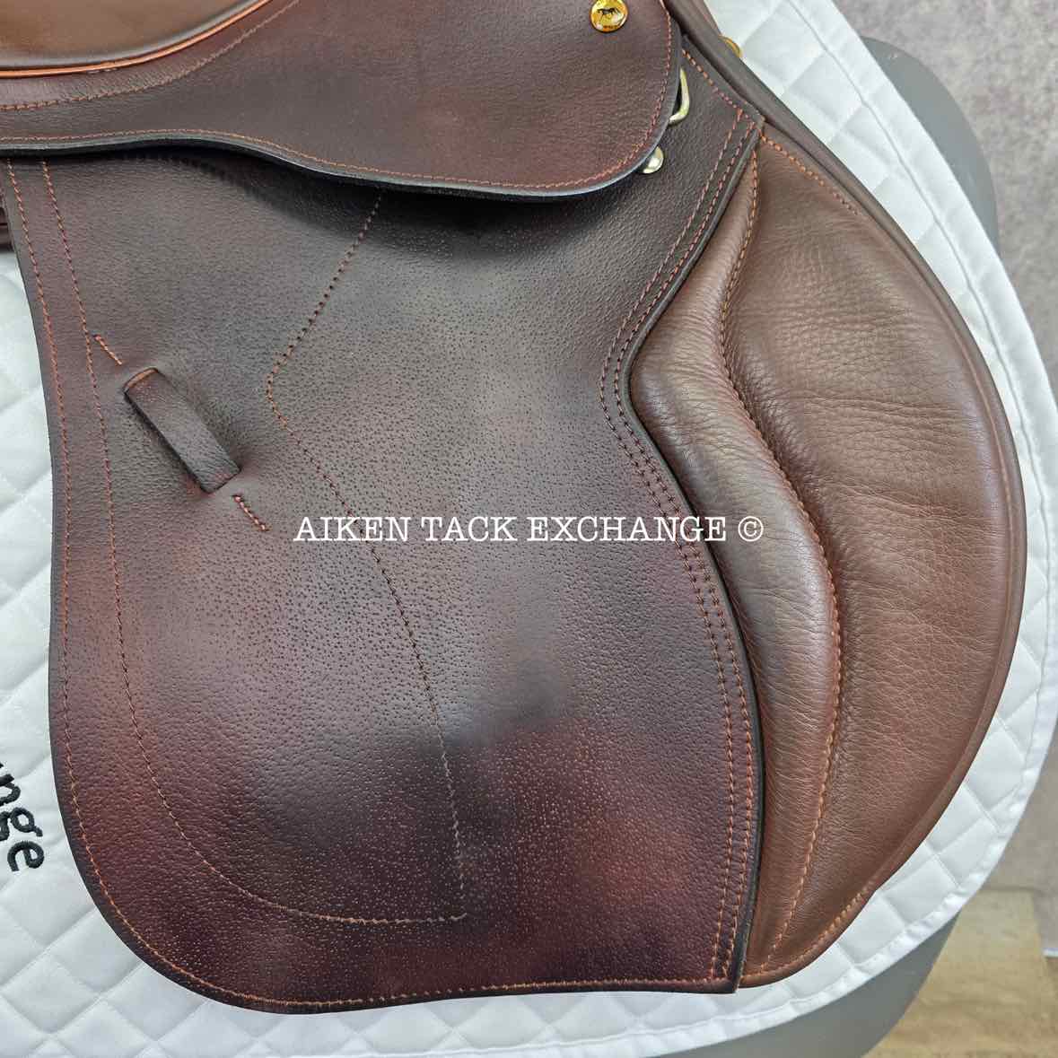 **SOLD** 2015 Black Country Wexford Jump Saddle, 16.5" Seat, Medium Tree, Wool Flocked Panels