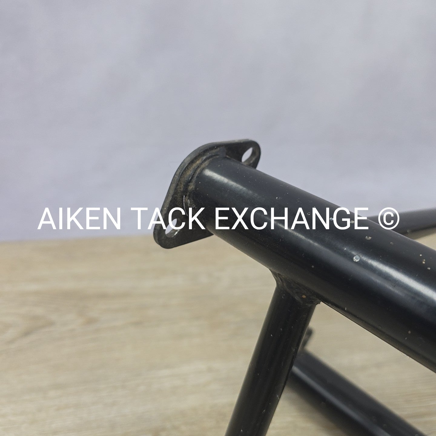 Metal Wall Mount Saddle Rack