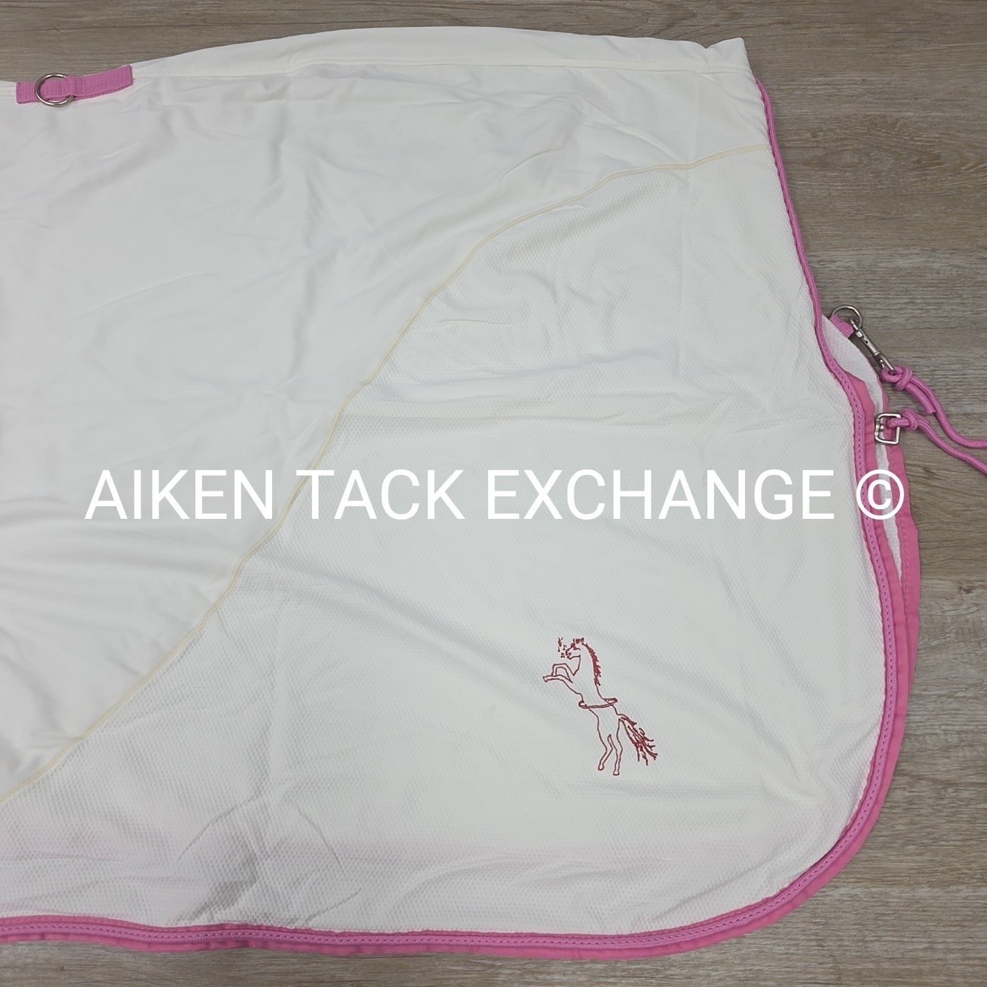 Fenwick Equestrian Pop Star Dress Sheet Sporty Cooler, 68"