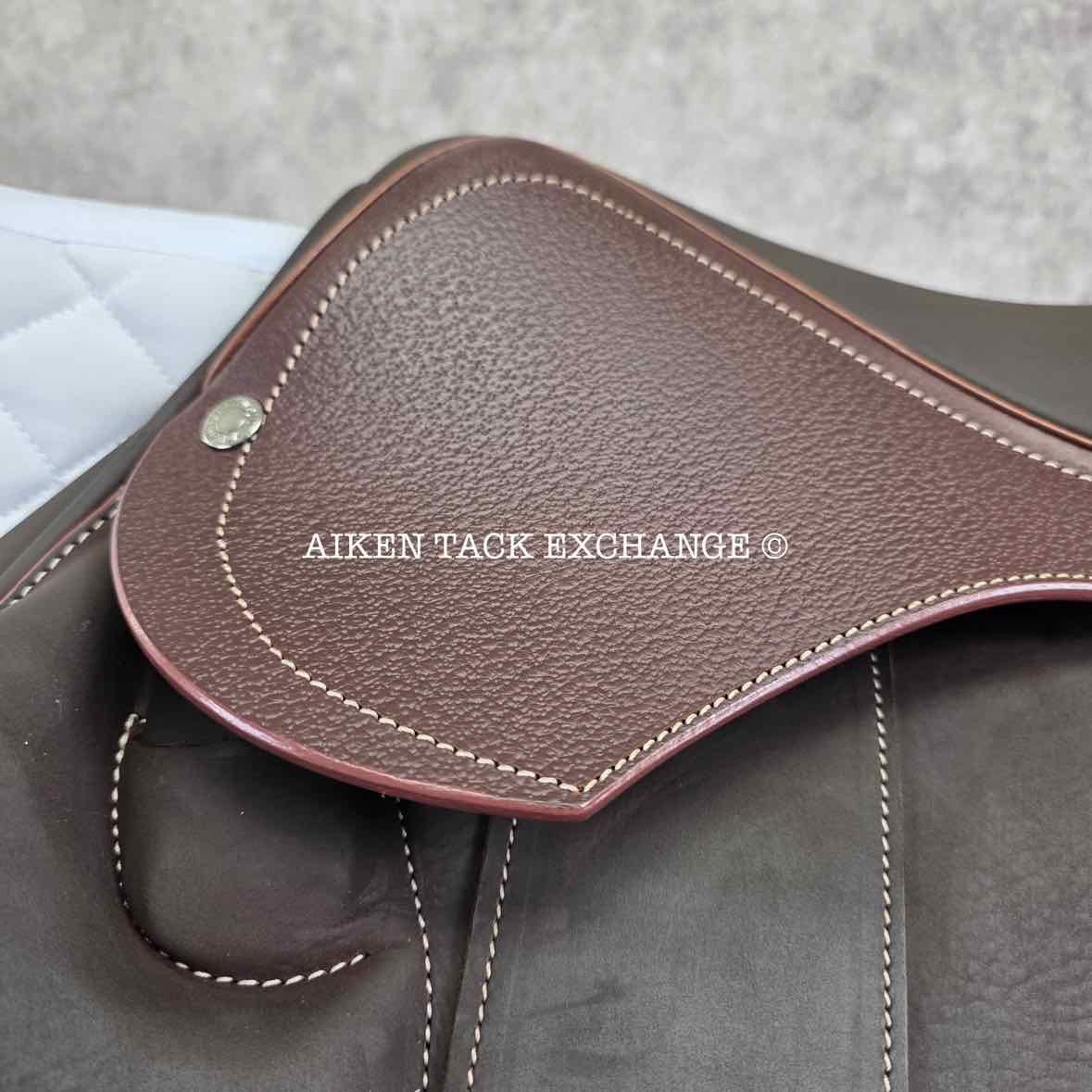 2023 Devoucoux Chiberta K Monoflap Jump Saddle, 16.5" Seat, 0KA Flap, Medium Tree, D3D Panels, Full Buffalo Leather