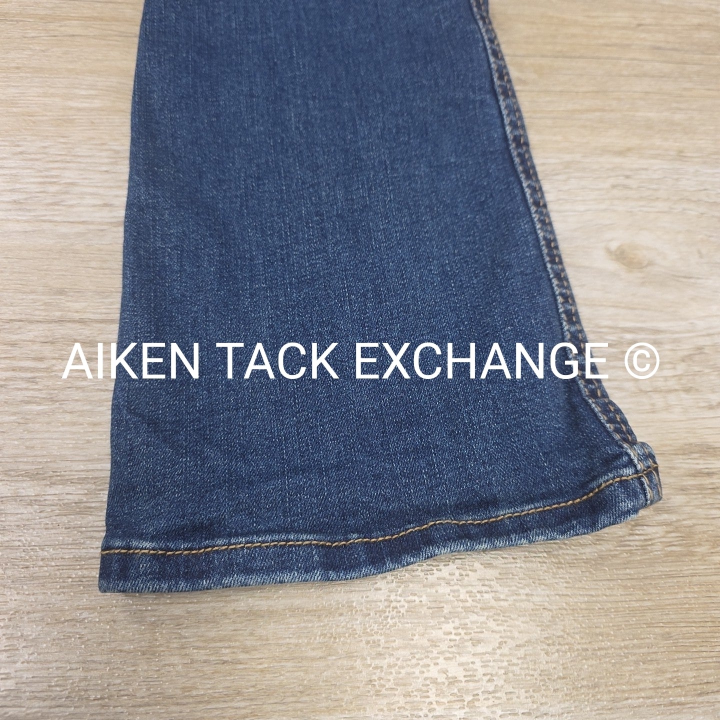 Shyanne Jeans, Size 10