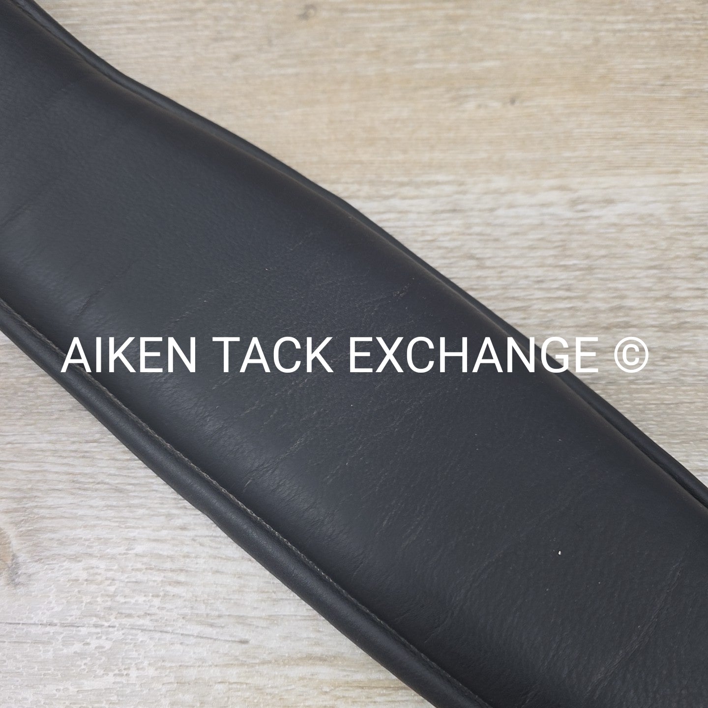Nunn Finer Piaffe Dressage Girth, Black, 28"