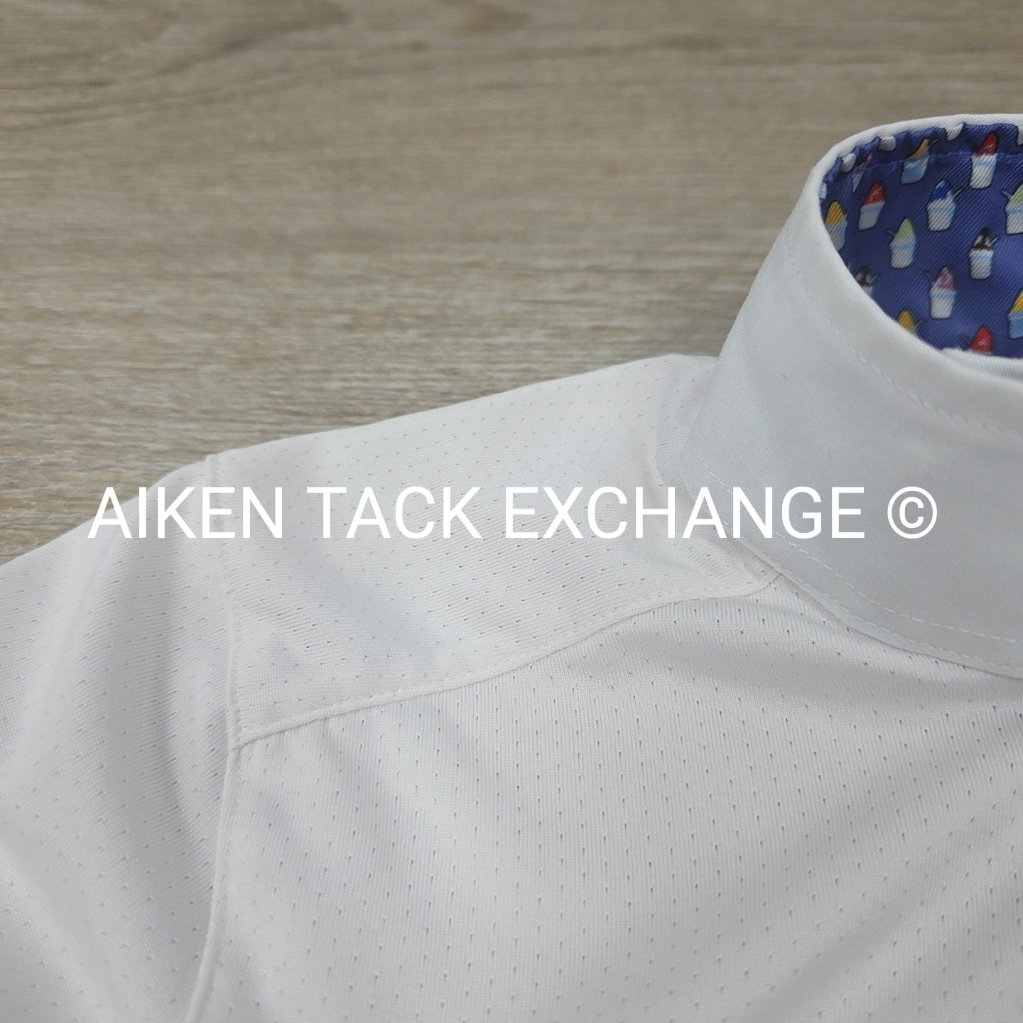 Essex Classics Talent Yarn Long Sleeve Sun Shirt Show Shirt, Size Medium
