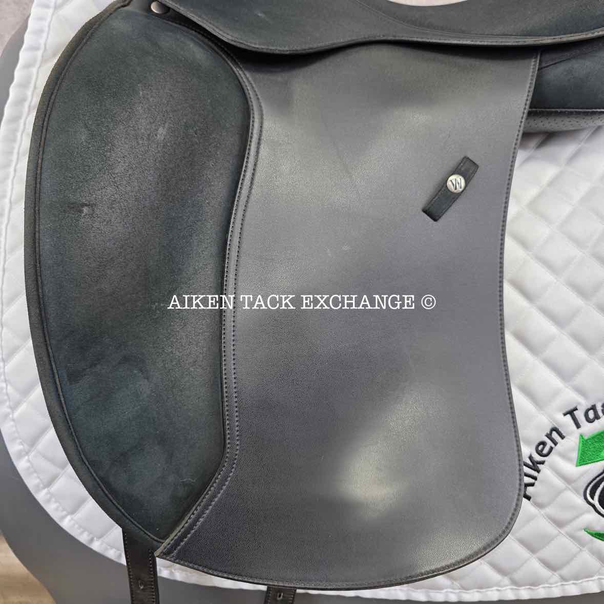 2021 Wintec PRO Wide Dressage Saddle with HART, 17" Seat, Adjustable Tree - Changeable Gullet, CAIR Panels