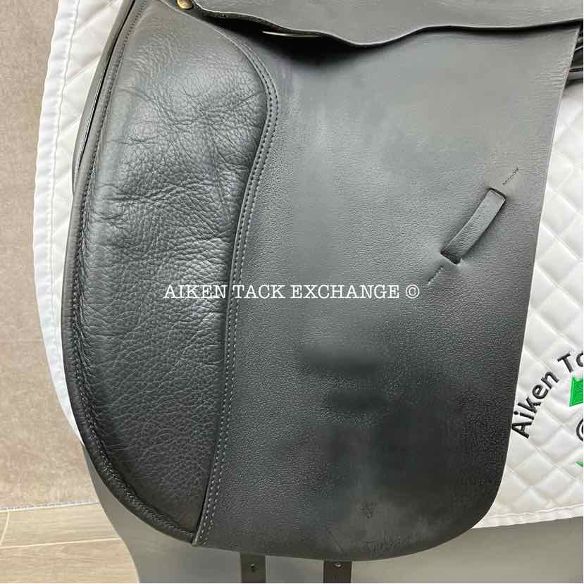 2013 Black Country Eloquence Dressage Saddle, 19" Seat, Extra Wide Freedom Hoop Tree, Wool Flocked Panels