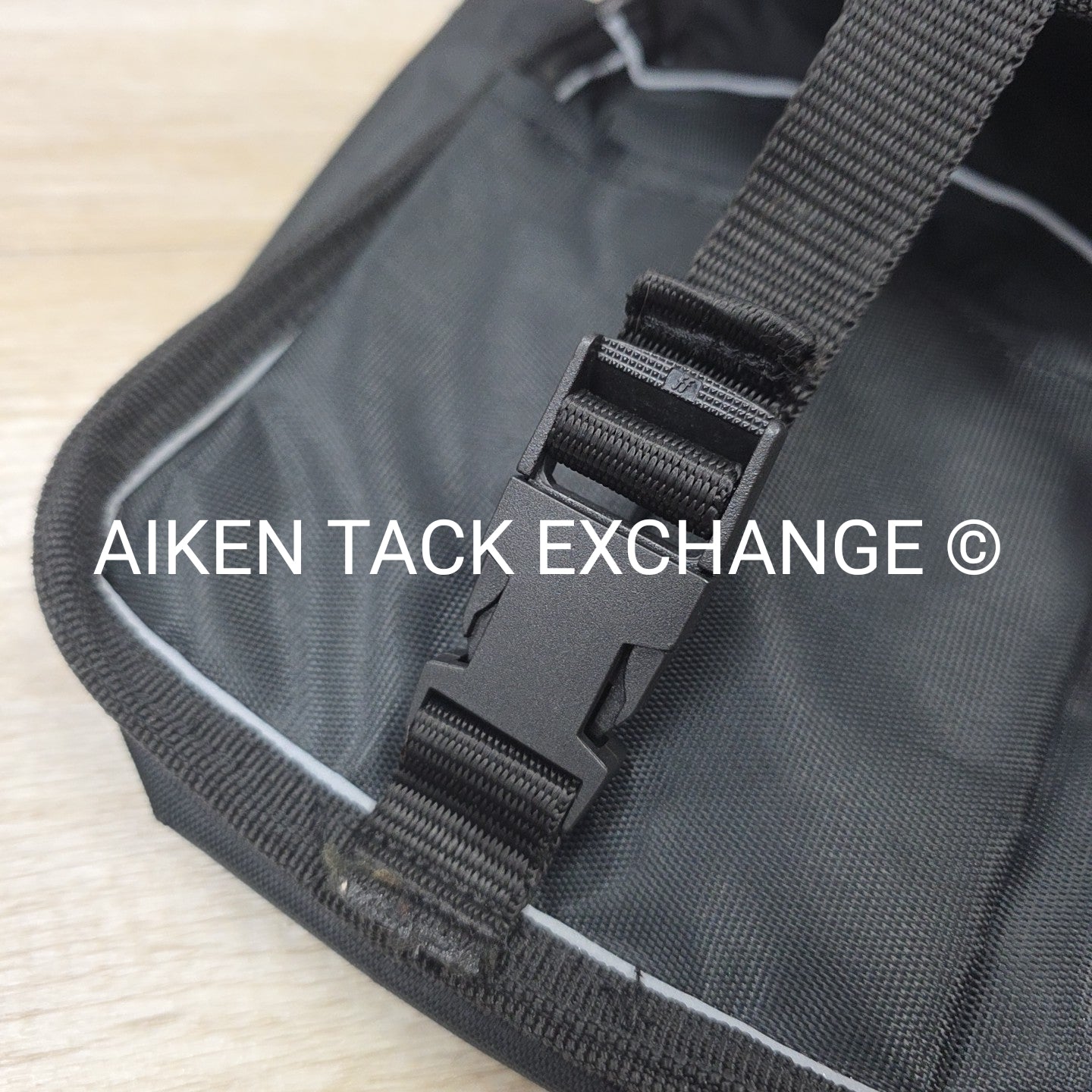 Majestic Ally Nylon Insulated Multi-Compartment Saddle Bag for Horn