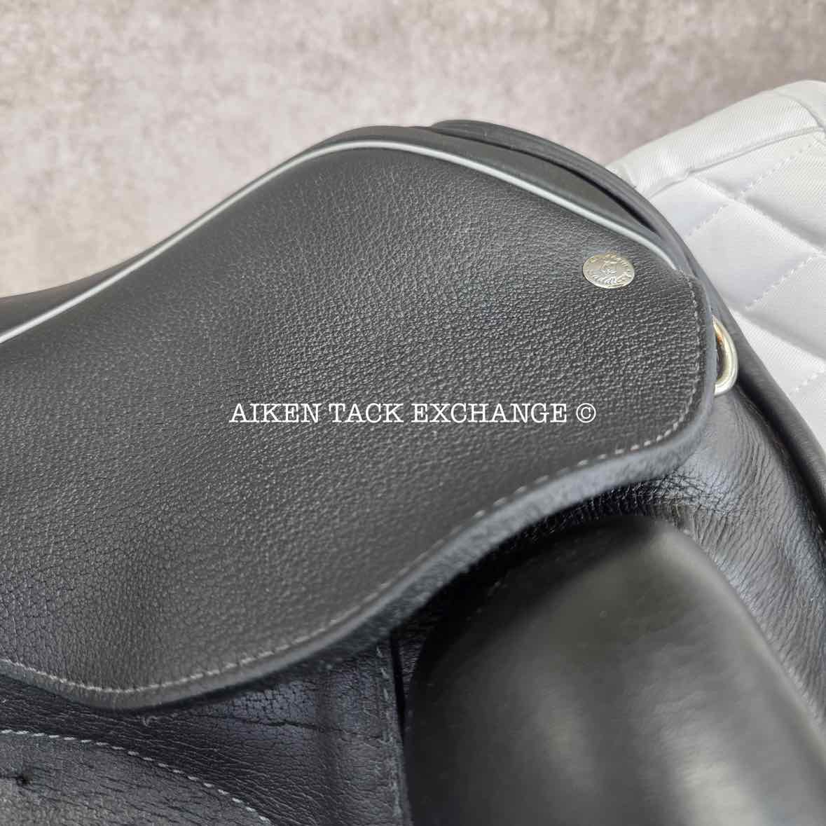 2013 Custom Saddlery Icon Coda Dressage Saddle, 17.5" Seat, Adjustable Tree, Wool Flocked Panels