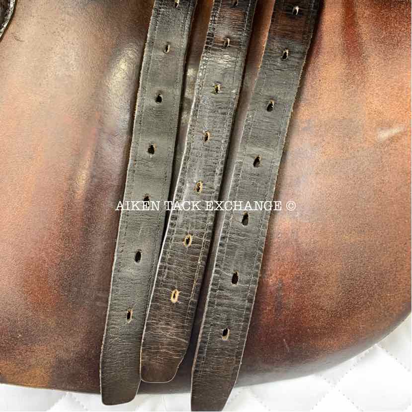 Courbette Husar All Purpose Saddle, 17" Seat, Medium Narrow Tree, Foam Panels