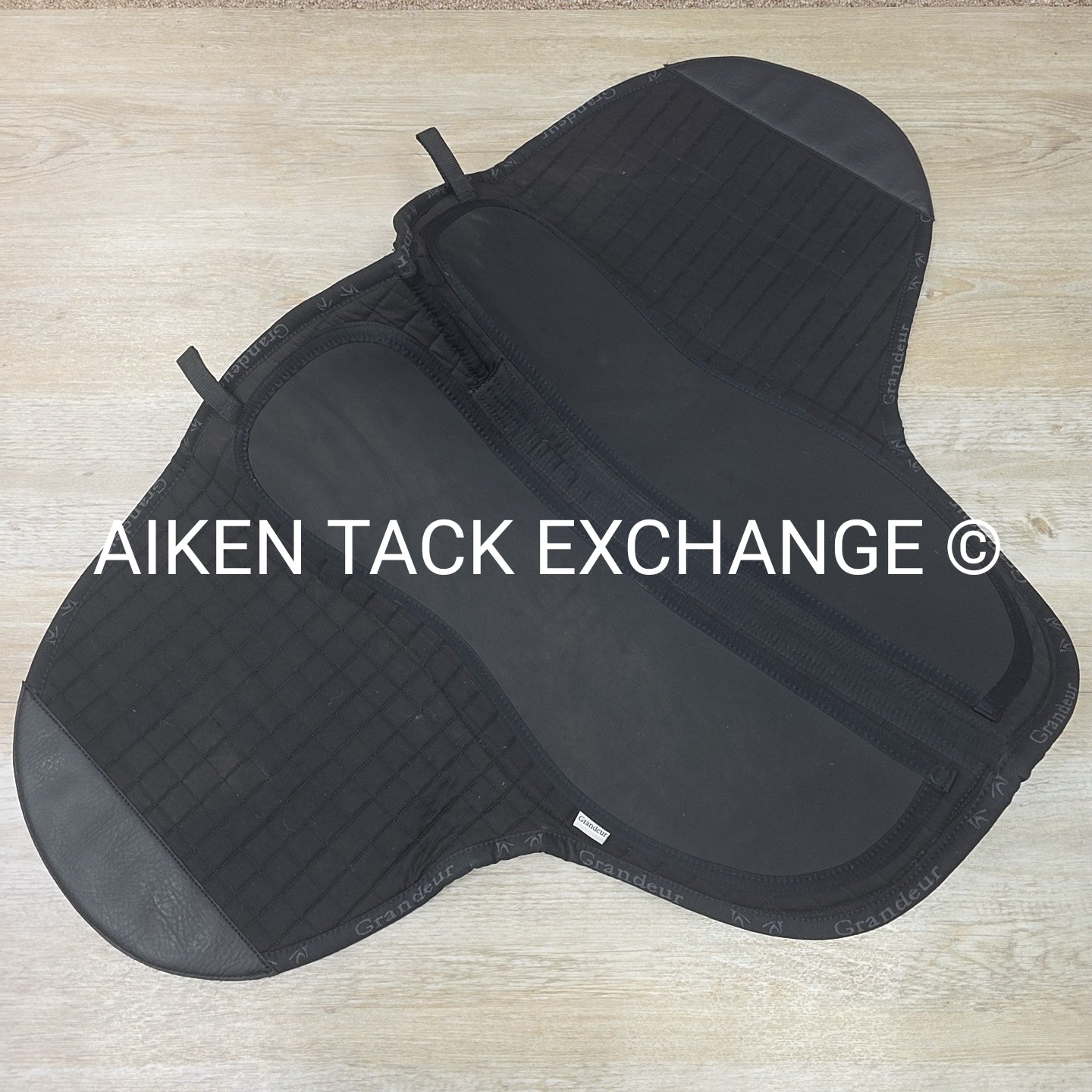 Grandeur Physio Saddle Pad for Treeless Saddle