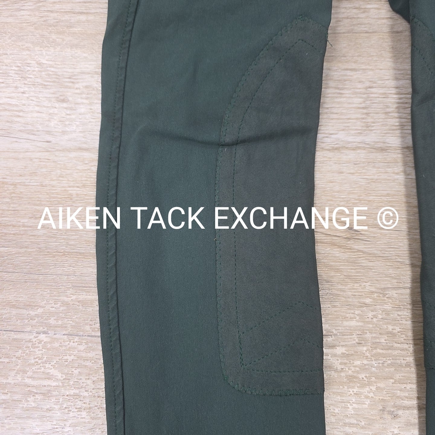 Tailored Sportsman Trophy Hunter Knee Patch Breeches, Size 10 R