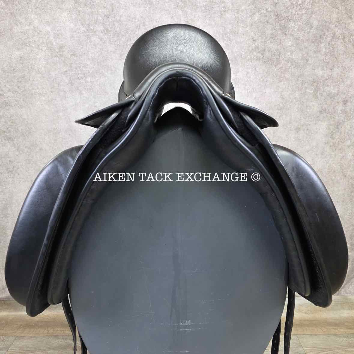 2011 County Perfection Dressage Saddle, 17" Seat, Adjustable Flap, Medium Narrow Tree, Wool Flocked Panels