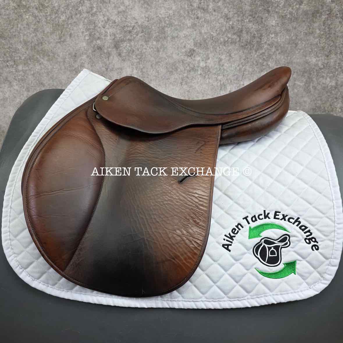 2005 Antares Close Contact Jump Saddle, 17.5" Seat - 3 Flap, Medium Wide Tree, Foam Panels, Full Buffalo Leather