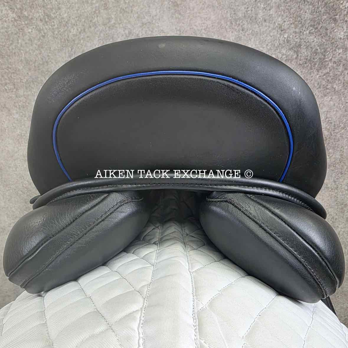 2019 Custom Saddlery Wolfgang Omni 2 Monoflap Dressage Saddle, 17.5" Seat, Adjustable Tree, Wool Flocked Hybrid Panels