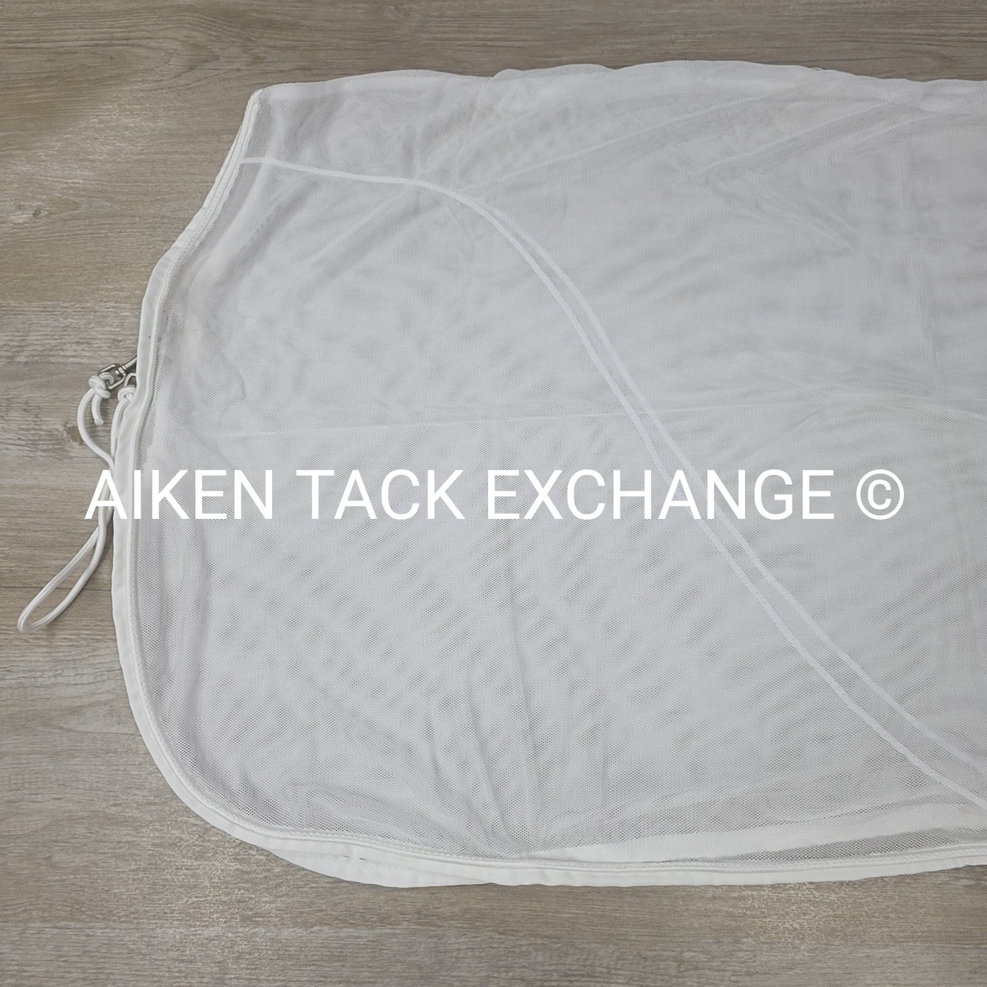 Fenwick Equestrian BodyGuard Mesh Cooler, White (has some marks) 60"