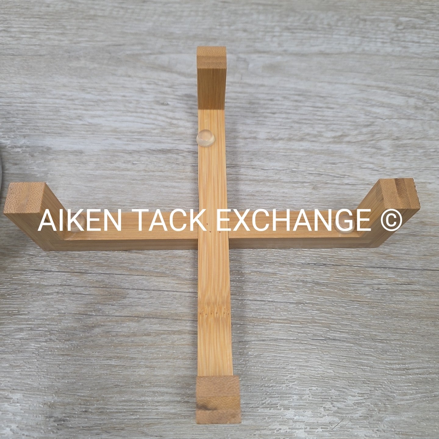 Elevated Ceramic Pet Feeder