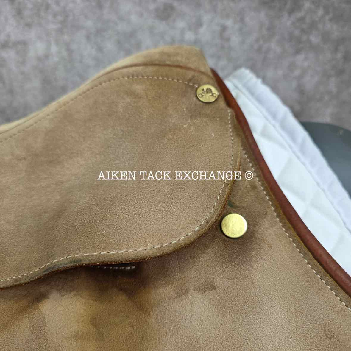 Merlo's American Style Suede Polo Saddle, 19" Seat, Narrow Tree, Foam Panels