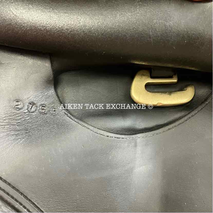 Lauriche by AJ Foster Dressage Saddle, 18" Seat, Medium Tree, Foam Panels
