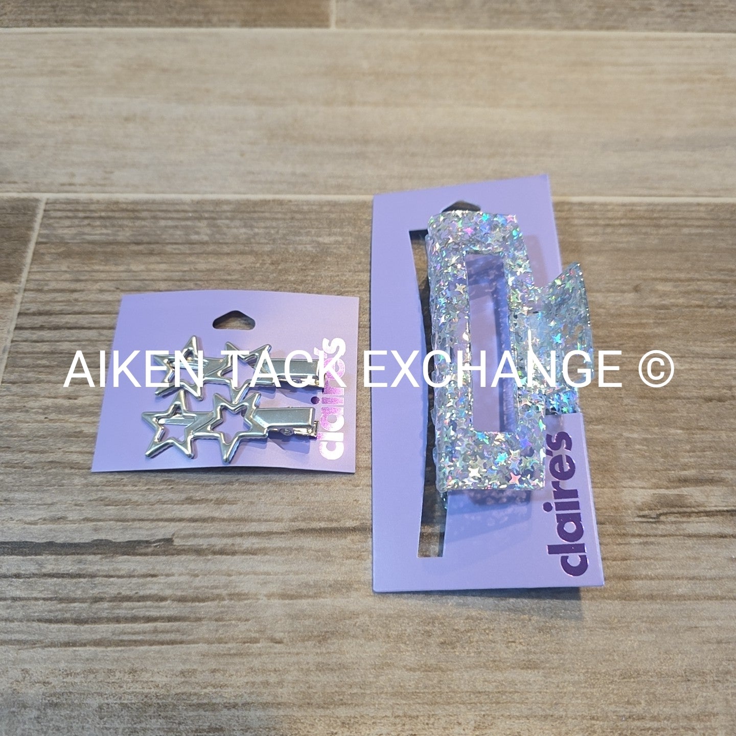 Claire's Hair Bundle -  1 Claw Clip, 2 Hair Clips