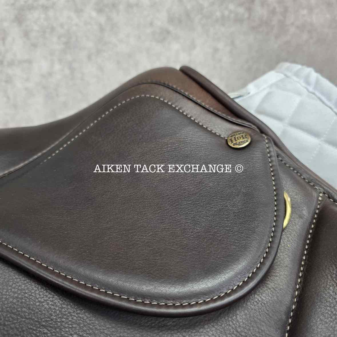 HDR - Henri de Rivel Phoenix IGP Monoflap Jump Saddle, 18" Seat, Adjustable Tree - Changeable Gullet, Foam Panels