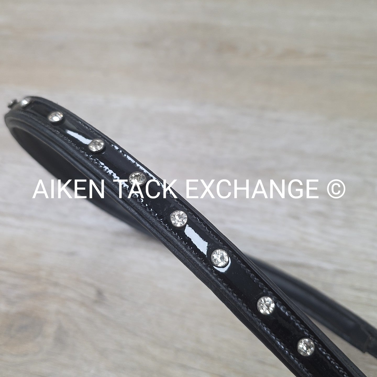 Stampede Equestrian Neck Strap, Patent Black