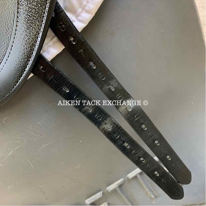 2017 Prestige Passion K Monoflap Dressage Saddle, 17" Seat, 33 Tree - M/MW, Wool Flocked Panels