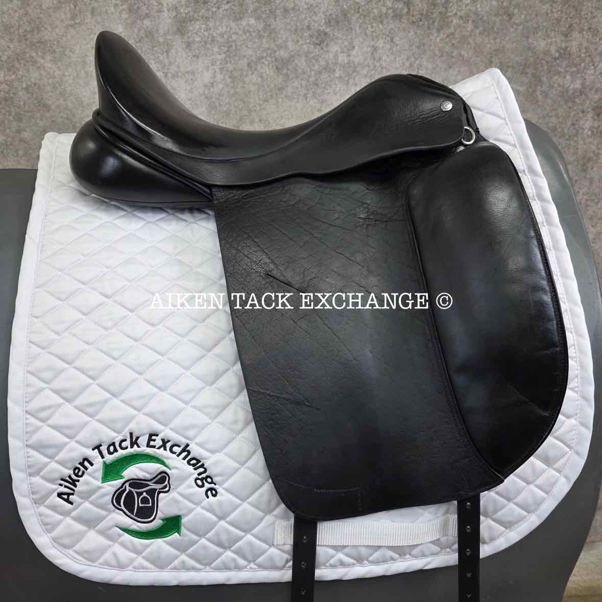 2004 Custom Saddlery Advantage Dressage Saddle, 17.5" Seat, Adjustable Tree, Wool Flocked Panels
