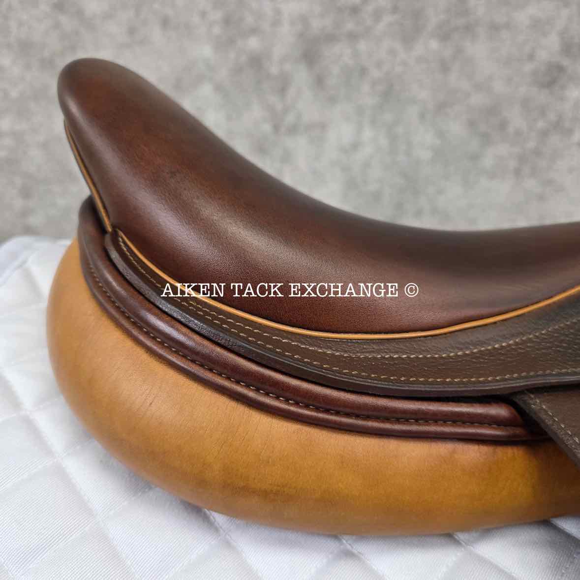 2015 Pessoa Rodrigo Close Contact Jump Saddle, 16" Seat, Adjustable Tree - XCH Changeable Gullet, Foam Panels