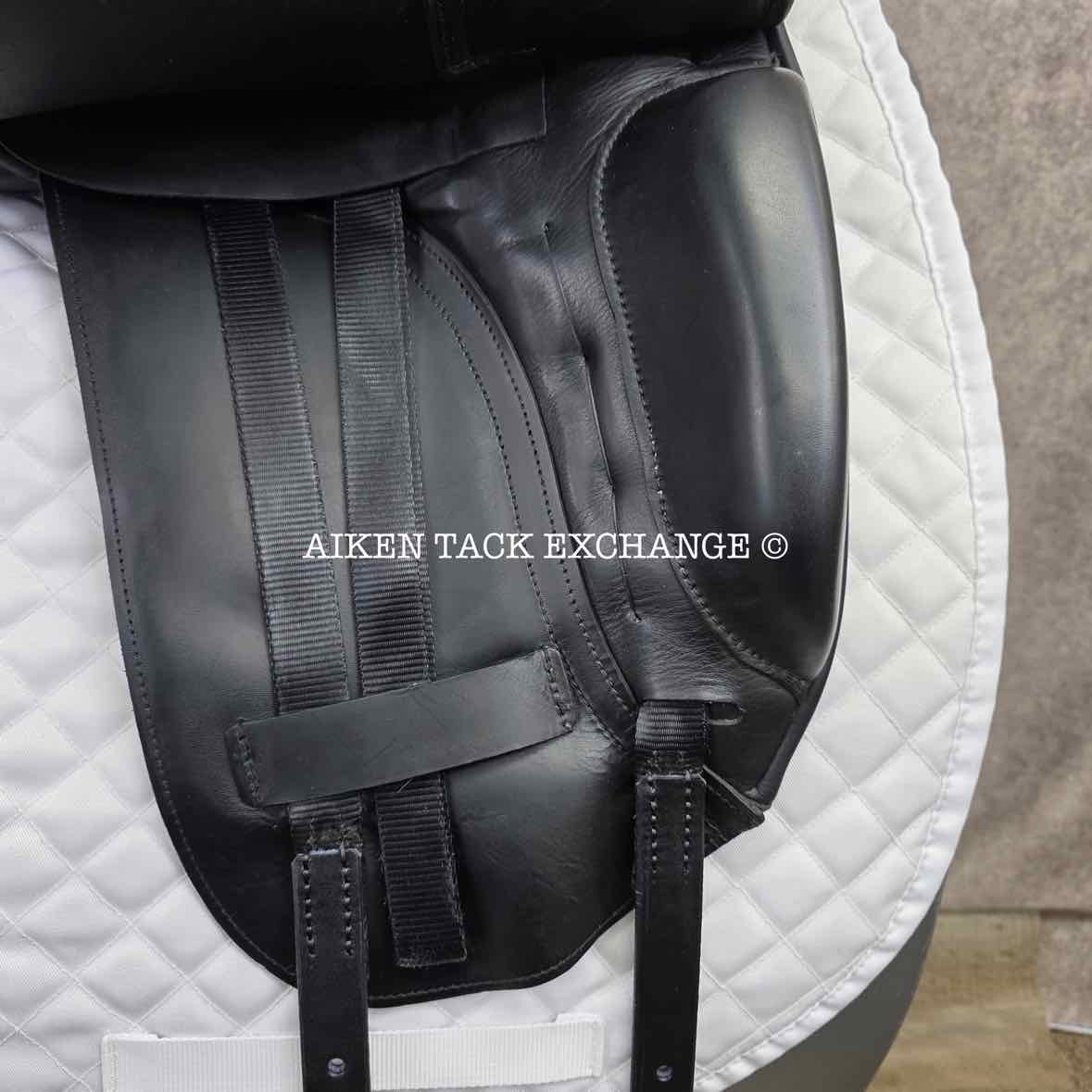 Albion SLK Dressage Saddle, 18" Seat, Wide Tree, Wool Flocked Panels