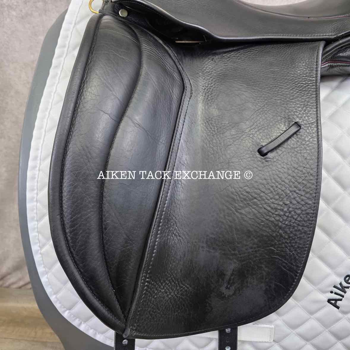 JRD Alvina Dressage Saddle, 18" Seat, Medium Wide Tree, Wool Flocked Panels