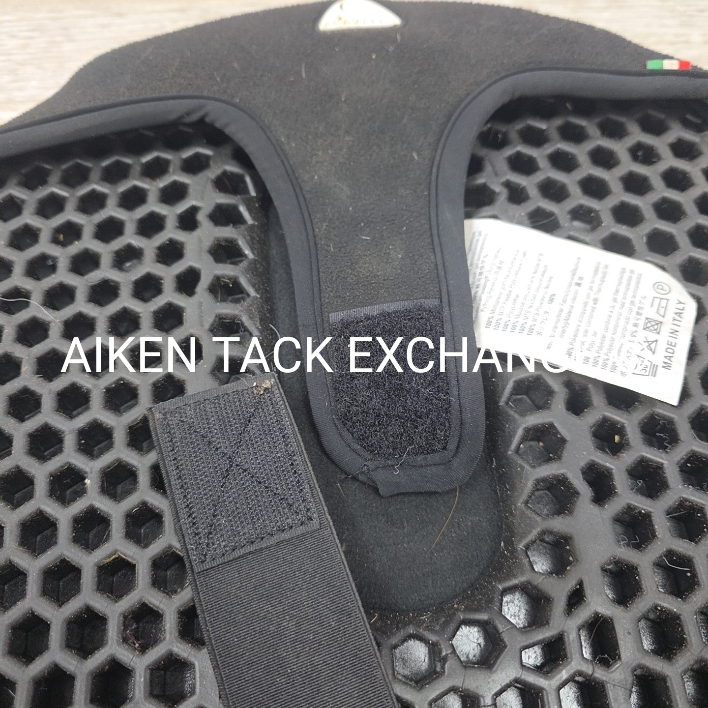 Acavallo Ortho-Coccyx Seat Saver Dressage Saddle Pad, Black