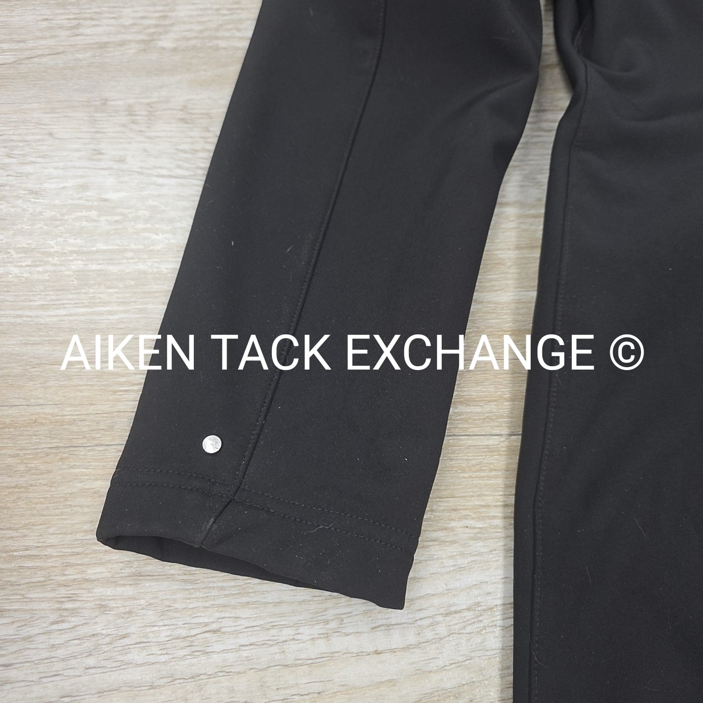 Arista Trainers Long Coat, Size Large