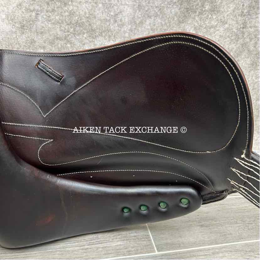 2005 Devoucoux Makila Monoflap Dressage Saddle, 18" Seat, 3A Flap, Medium/Medium Wide Tree, Foam Panels