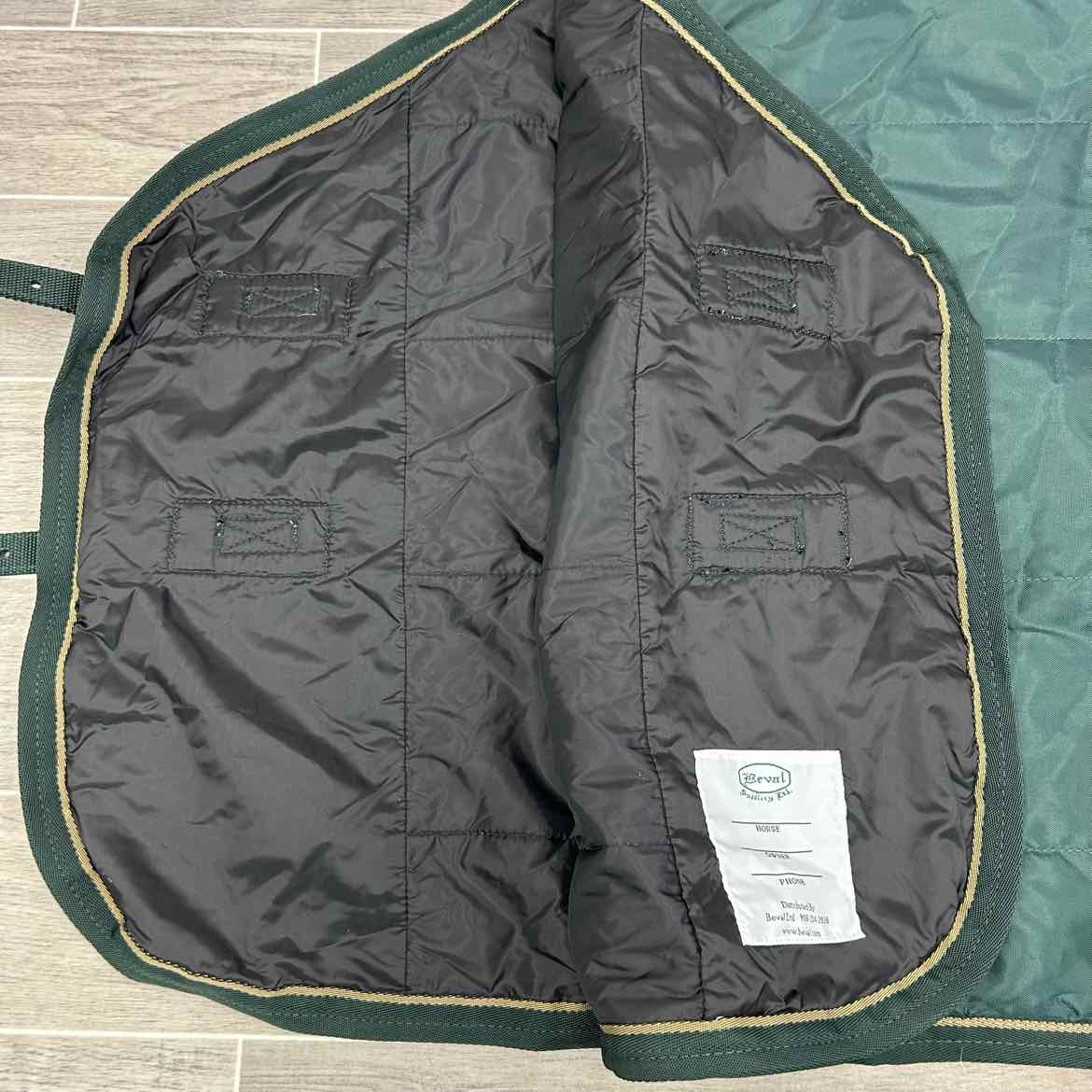 Beval Stable Blanket 82"