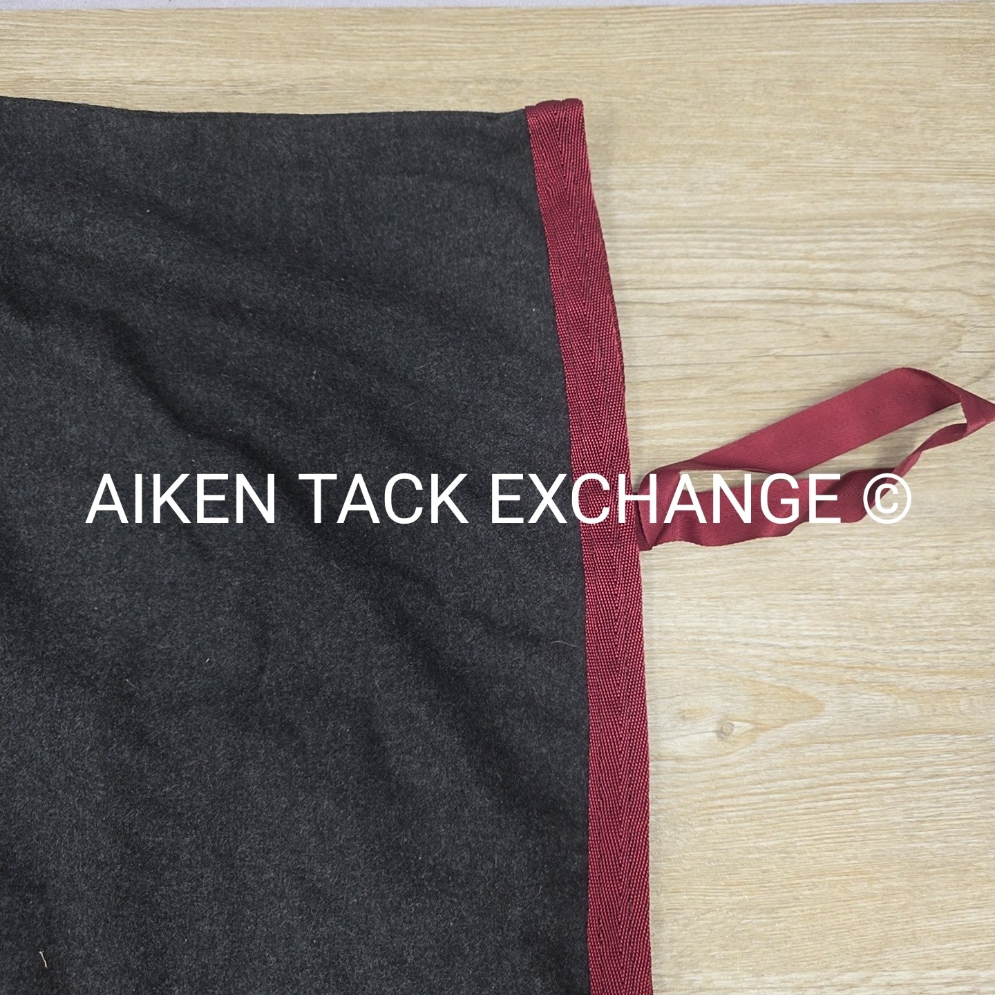 Triple Crown Wool Cooler, 90 x 96