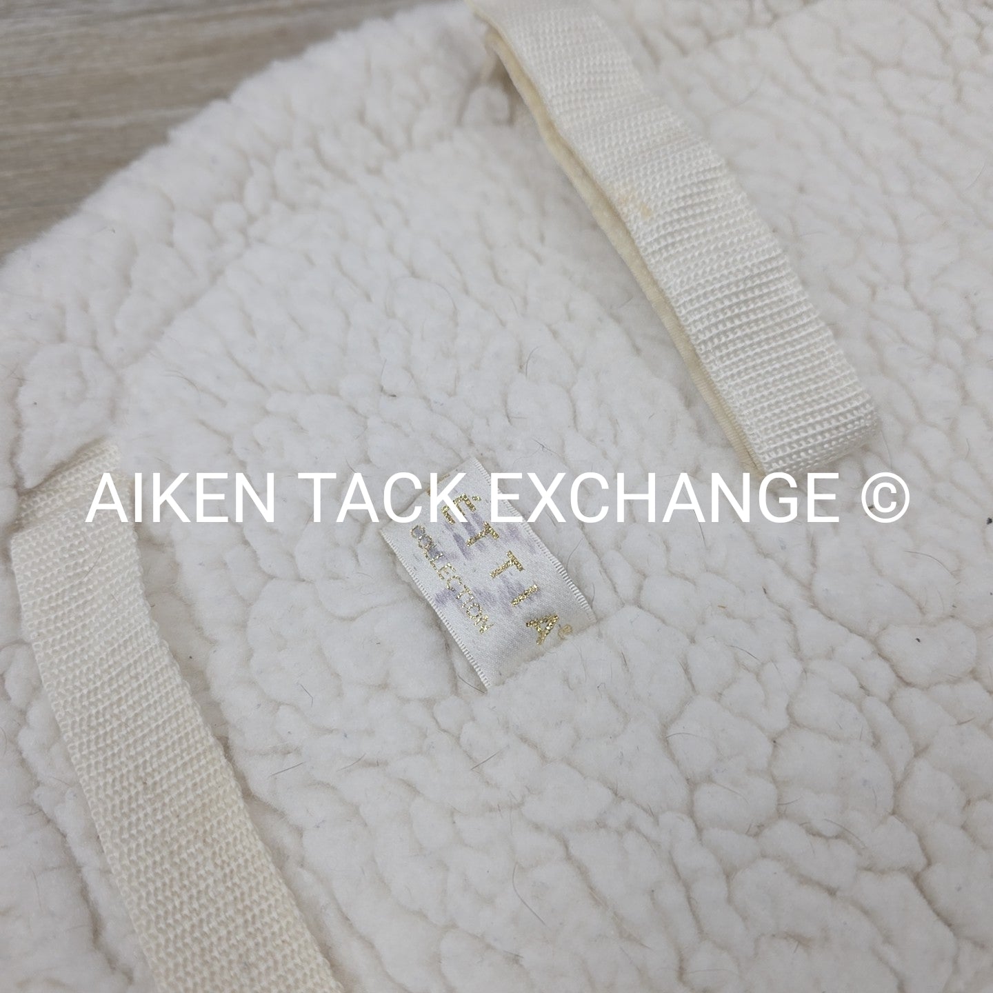 Lettia CoolMax All Purpose Contour Saddle Pad