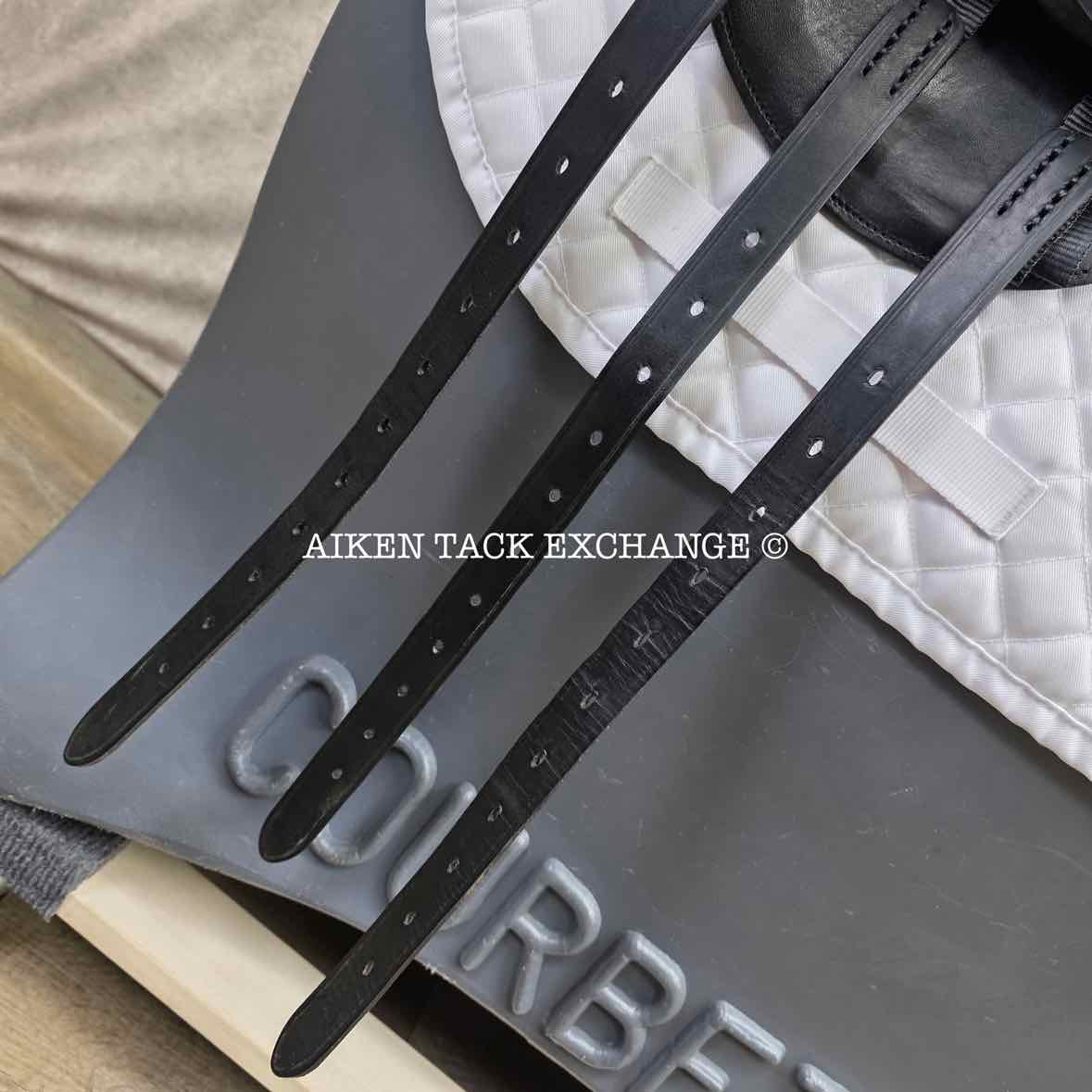 Albion SLK Dressage Saddle, 17.5" Seat, Adjusta-Tree: Set to Wide, Wool Flocked Panels