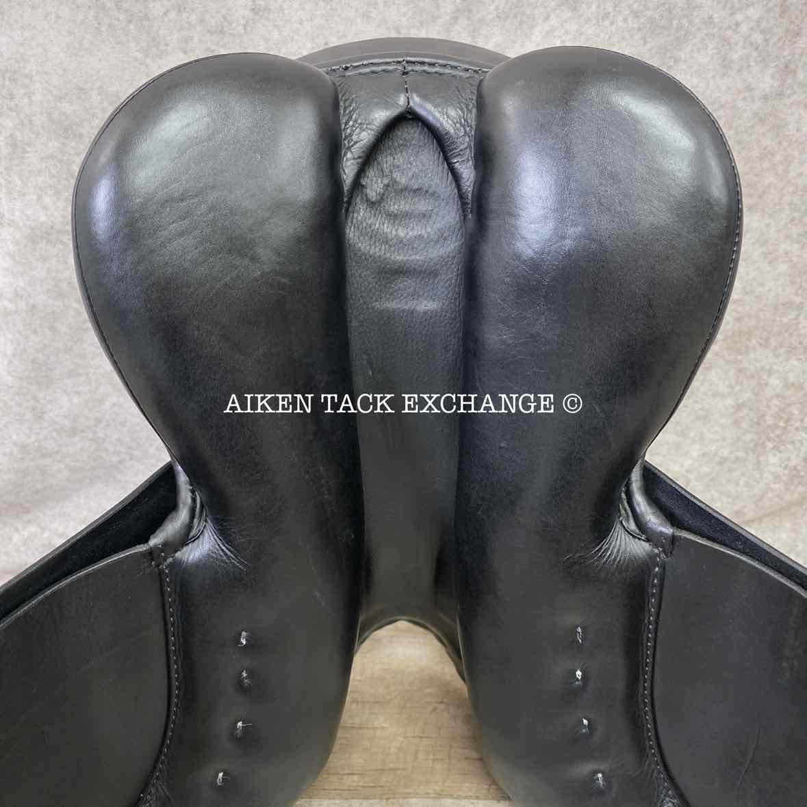 2006 Passier Corona Dressage Saddle, 18" Seat, Long Flap, Medium Wide Tree, Wool Flocked Panels