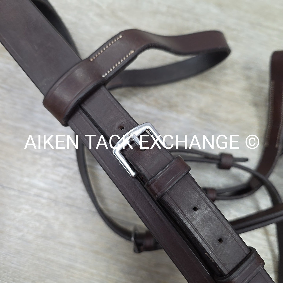 Horse Country Flat Hunt Bridle with Matching Flat Reins, Brown, Size Full