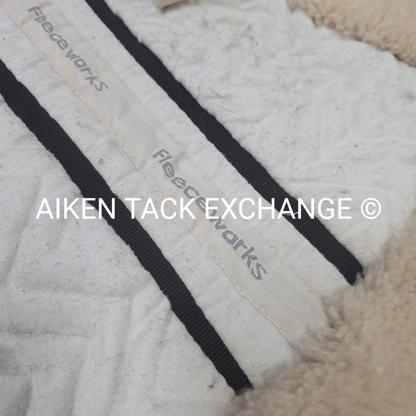 Fleeceworks FXK Rolled Edge Sheepskin Half Pad, Size Large