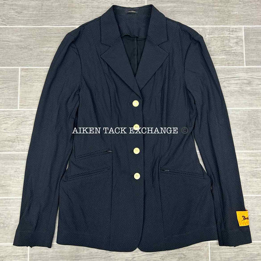 RJ Classics Palmetto Xtreme Soft Shell Show Coat, Size 4 R