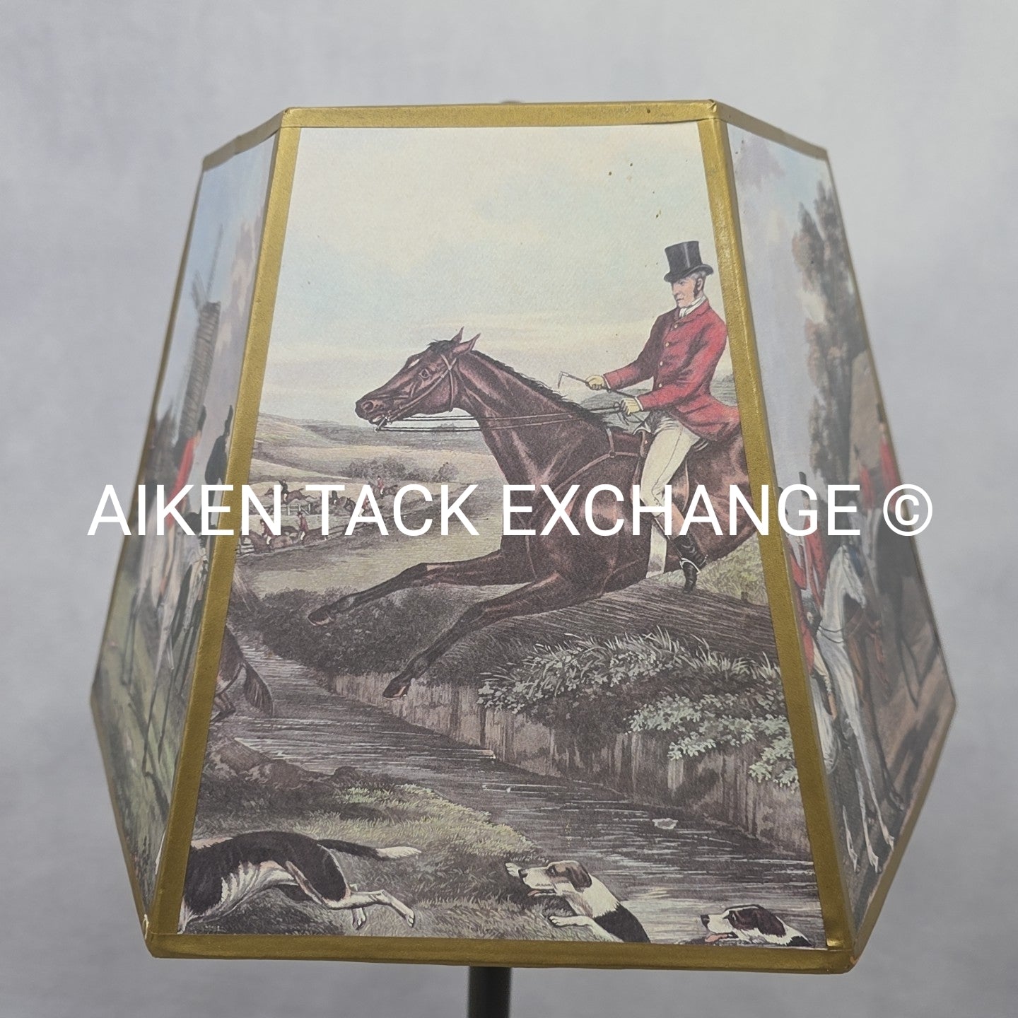 Tall Lamp with Foxhunting Scene
