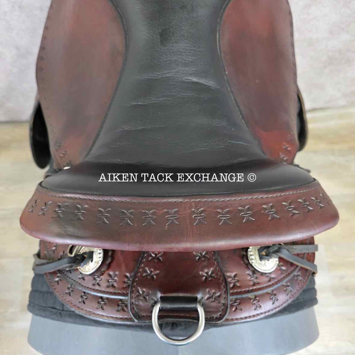 2013 Circle Y 1581 Alabama Trail Gaiter Western Saddle, 17" Seat, Wide Tree - Full QH Bars