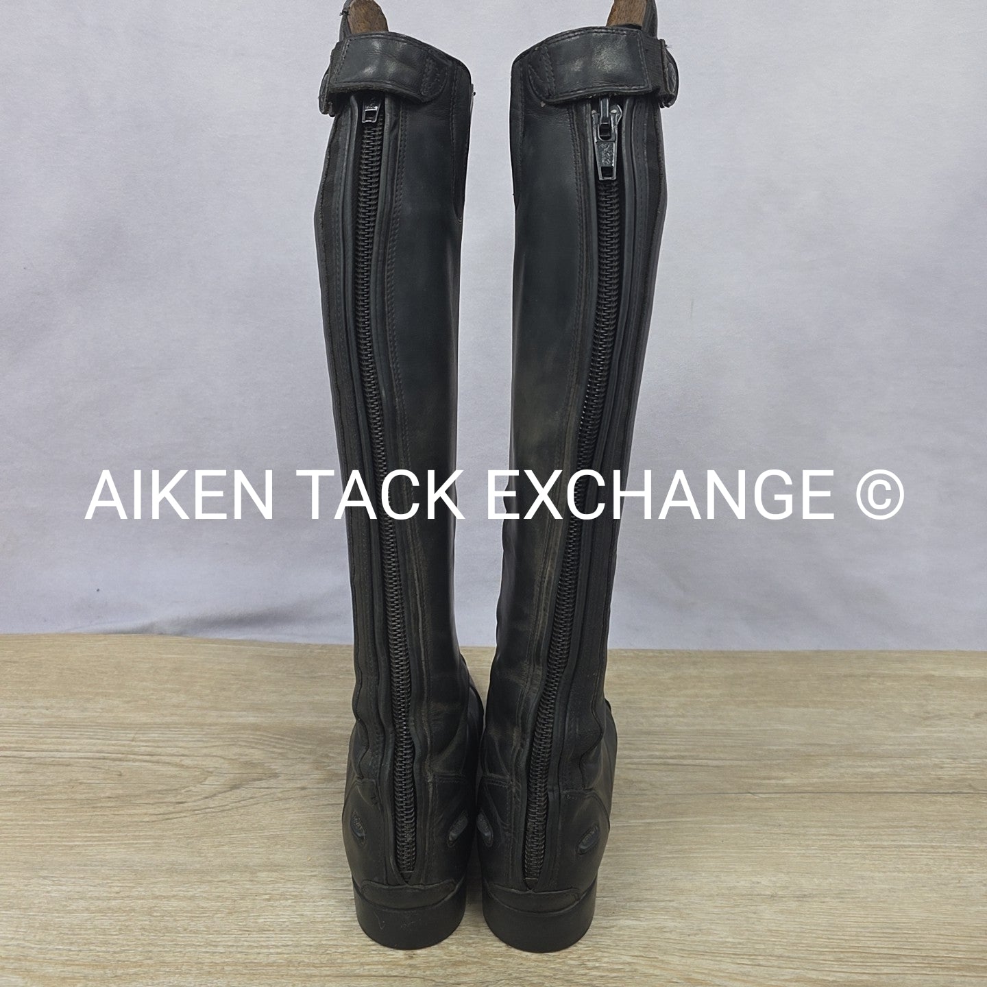 Ariat Heritage Contour Field Boots, Size 8 Med XS