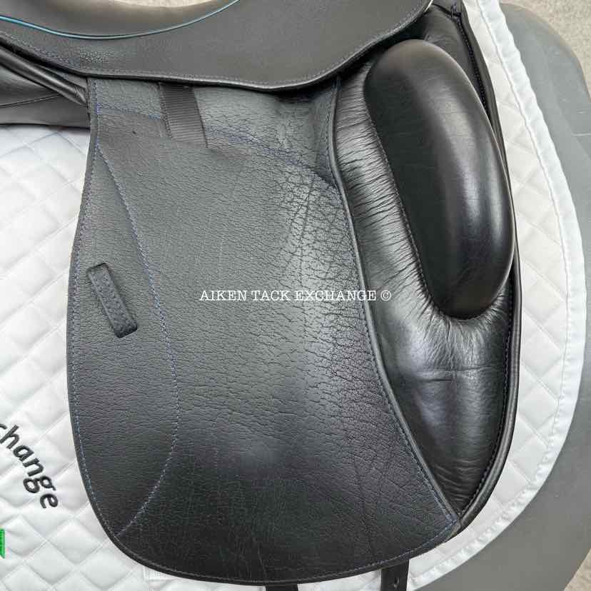 2020 Custom Saddlery Icon Star Monoflap Dressage Saddle, 17.5" Seat, Adjustable Tree, Wool Flocked Panels