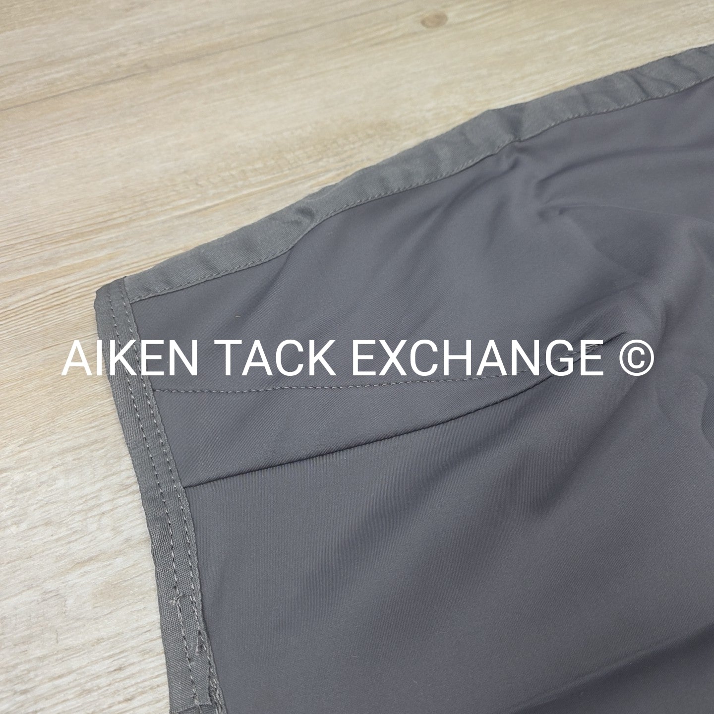 Fenwick Equestrian LT Liquid Titanium Therapeutic Quarter Sheet, Size Large